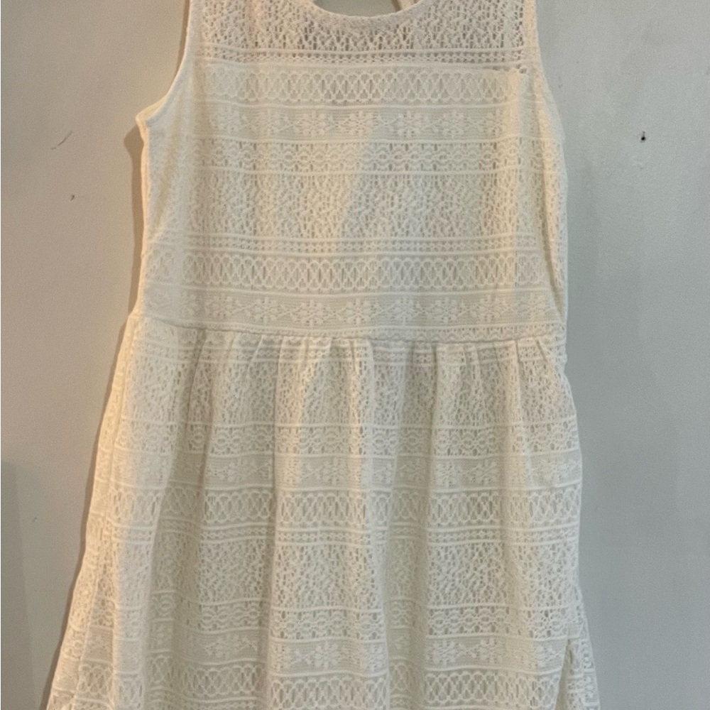 Forever 21 Cream Lace Wedding Dress